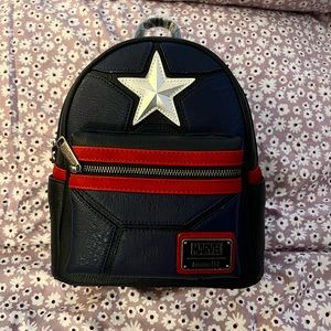 NEW CAPTAIN AMERICA LOUNGEFLY